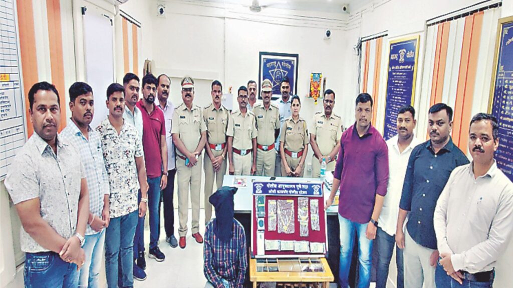 Pune Police Nabs Interstate Burglar In Madhya Pradesh; Stolen Valuables Worth ₹6.39 Lakh Recovered