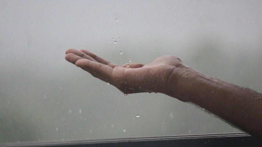 Feeling Low This Rainy Season? It Could Be Monsoon Depression—Here’s How to Spot and Stop It