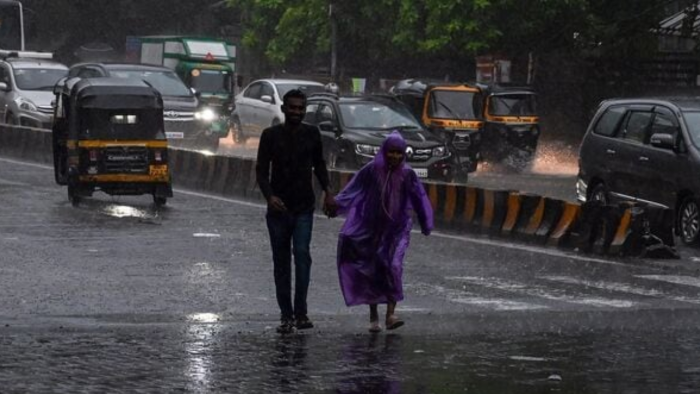 Maharashtra Weather Update: Heavy Rain Forecast for Next 24 Hours in Konkan, Mumbai; Orange Alert for Pune, Satara, Kolhapur