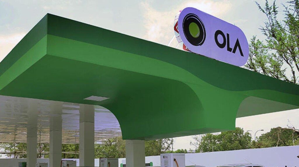 Ola Electric Faces Serious Setback as Maharashtra Orders Closure of 90% Showrooms Over Permit Violations