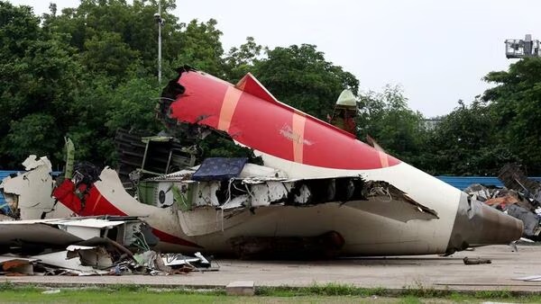 Pilot Federation Sends Legal Notice to Reuters and Wall Street Journal Over Air India Crash Report