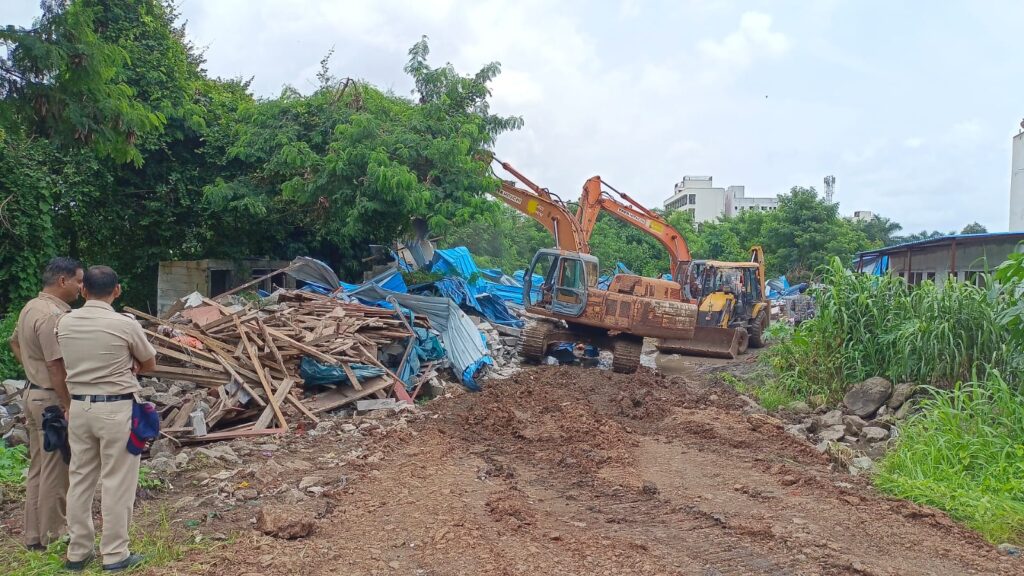 Pune: PMRDA Clears 166 Encroachments In Hinjawadi
