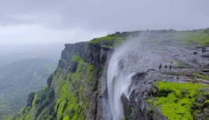 This Stunning Maharashtra Waterfall Near Pune Defies Gravity – Water Flows Upwards!