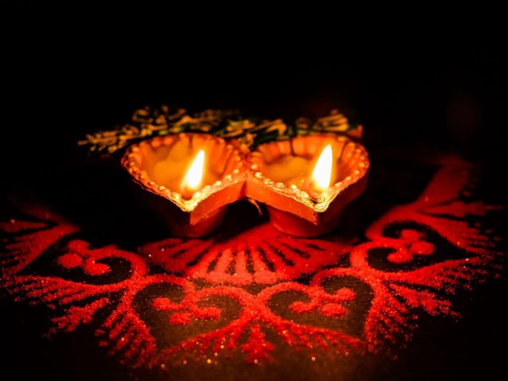 Deep Amavasya 2025: Date, Significance, Puja Vidhi, and Auspicious Timings Explained