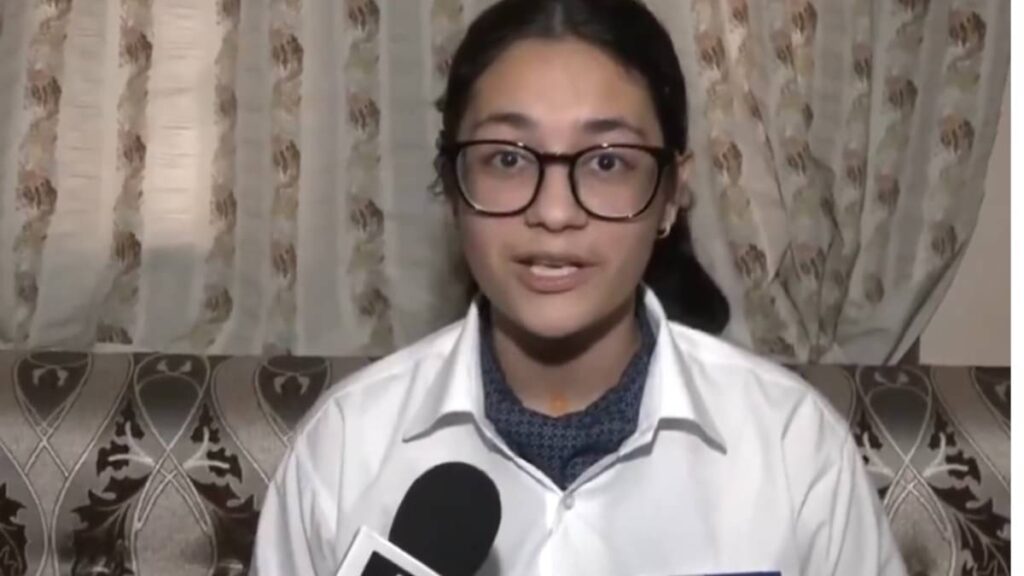 Class 12 Student Becomes Indore’s One-Day Mayor, Wins Hearts with Leadership and Empathy