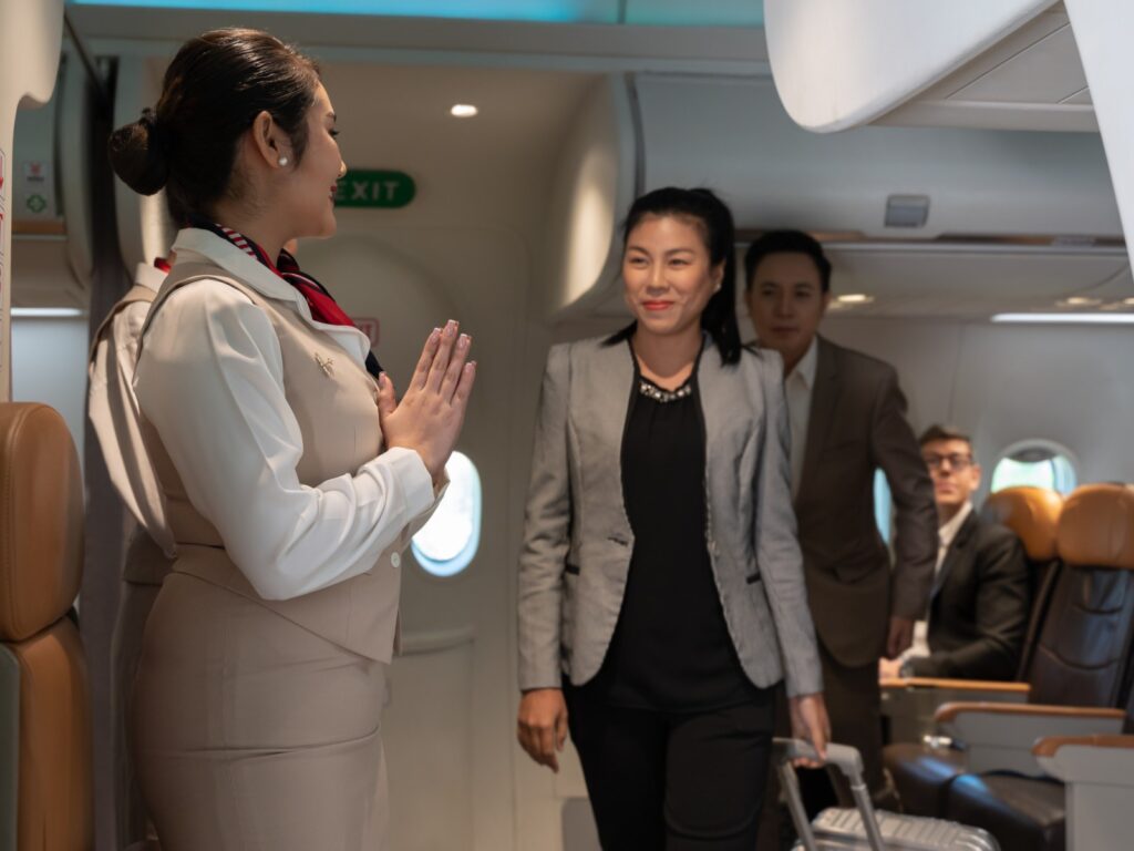 Do You Know Why Cabin Crew Greet You at the Door — It’s Not Just Politeness!
