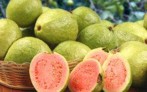 Guava: The Low-Cost Superfood Backed by a Top Cardiologist