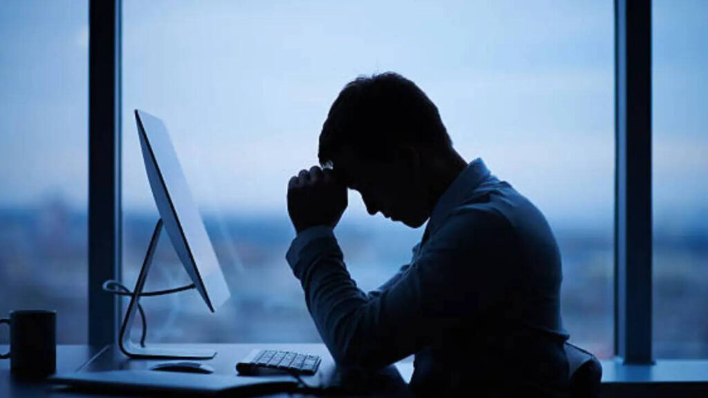 Pune Company Demands Candidates Commit to Gruelling 72-Hour Workweek Without Negotiation