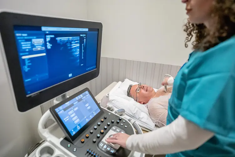 ECG Shows Only 30% Heart Health: Cardiologist Recommends 2 Key Tests for Accurate Diagnosis