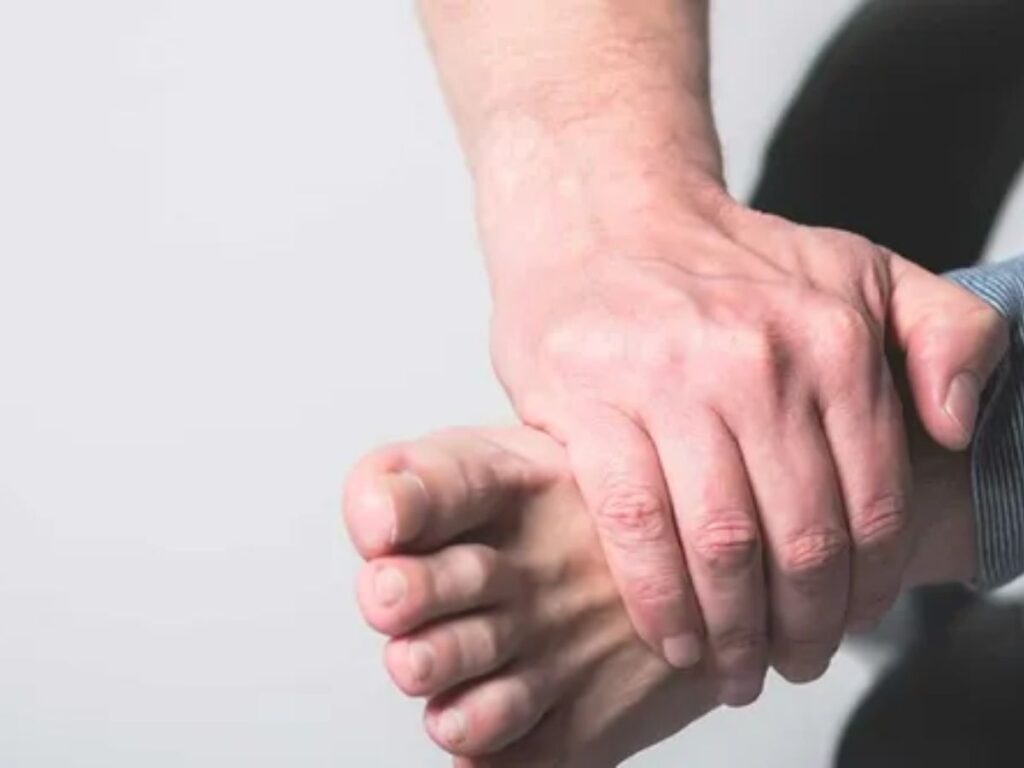 From Cold Toes to Heart Risks: The Link Between Feet and Blood Flow