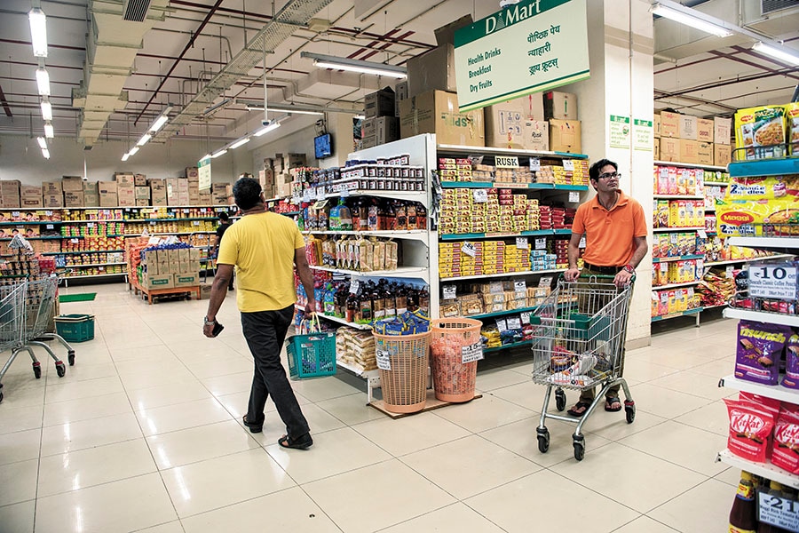 Ever Wondered How DMart Keeps Its Prices So Low All Year? Here’s What Really Makes It Possible