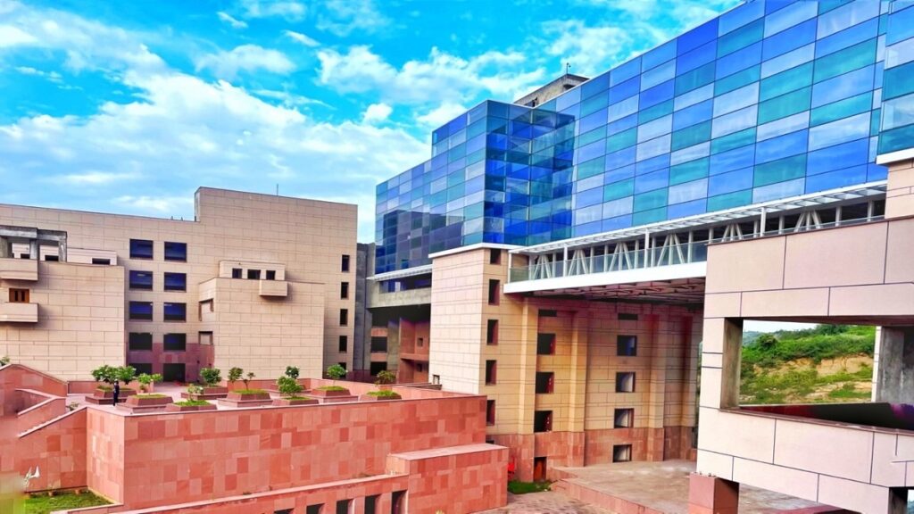 IIM Udaipur Launches Two Executive MBA Programmes for Working Professionals