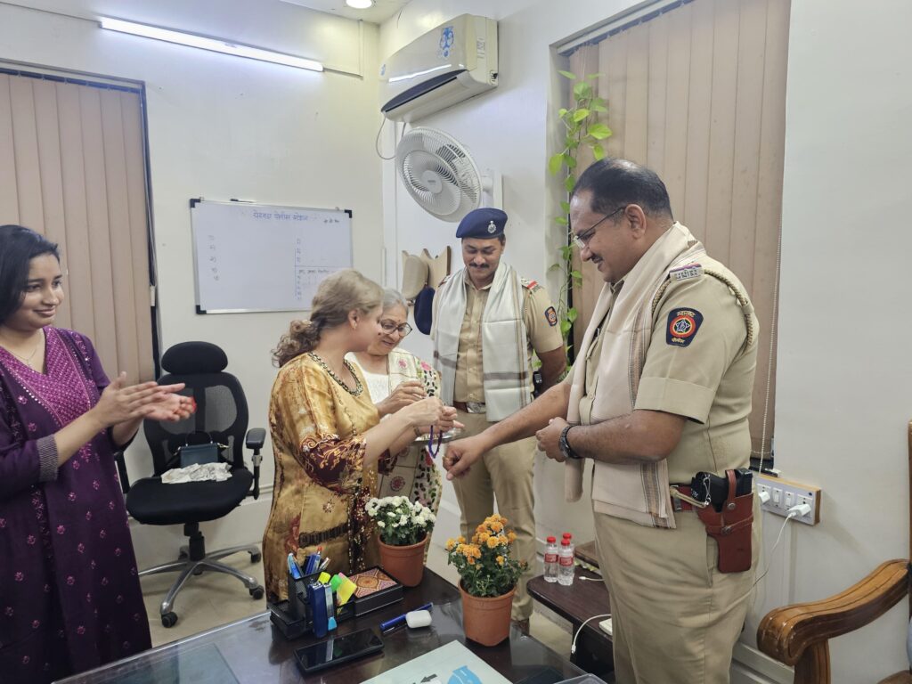 Pune: Kalyani Nagar Residents Felicitate Yerwada Police For Swift Response And Community Support