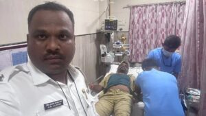 PMPML Bus Driver Suffers Heart Attack on Lakshmi Road; Life Saved by Quick Response of Traffic Police
