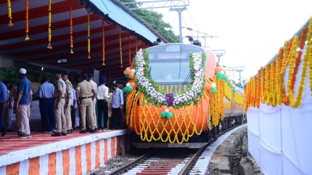 Nanded–Mumbai Vande Bharat Cuts Travel Time To 9.5 Hours
