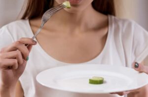 The Dark Side of Intermittent Fasting: Here’s Why It Could Affect Women’s Health Differently