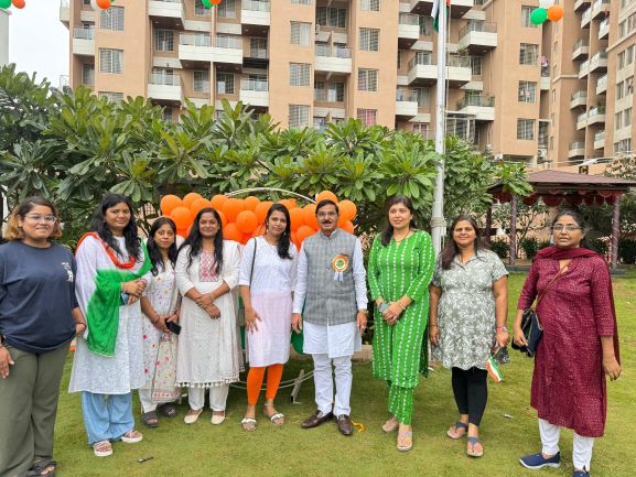 Pune: Dynamic Grandeur Society In Undri Marks Independence Day With Tree Plantation Drive