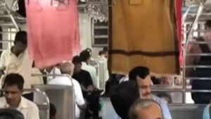 Mumbai Local – A Second Home? Viral Video Shows Woman Drying Clothes Inside Train