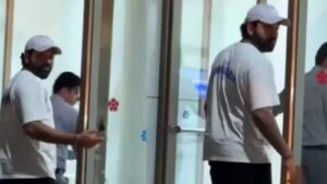 Watch Video: Rohit Sharma Spotted at Kokilaben Hospital Late Night, Fans Express Concern