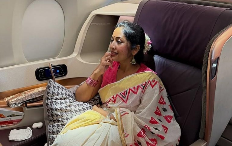 Actor Navya Nair Fined Over ₹1 Lakh at Melbourne Airport for Carrying Jasmine Flowers