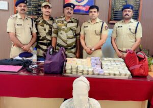 RPF Pune Seizes ₹51 Lakh Cash, Hands Over Suspect To Income Tax Department Under Operation Satark 