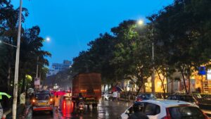 Traffic Chaos Near Vibgyor And GK School Raises Safety Concerns Among Parents