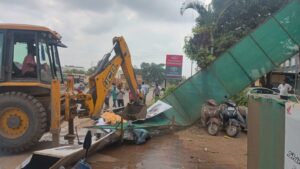 Pune-Nashik Highway Encroachments Cleared: 40 Structures Demolished In Chakan By PMRDA And NHAI