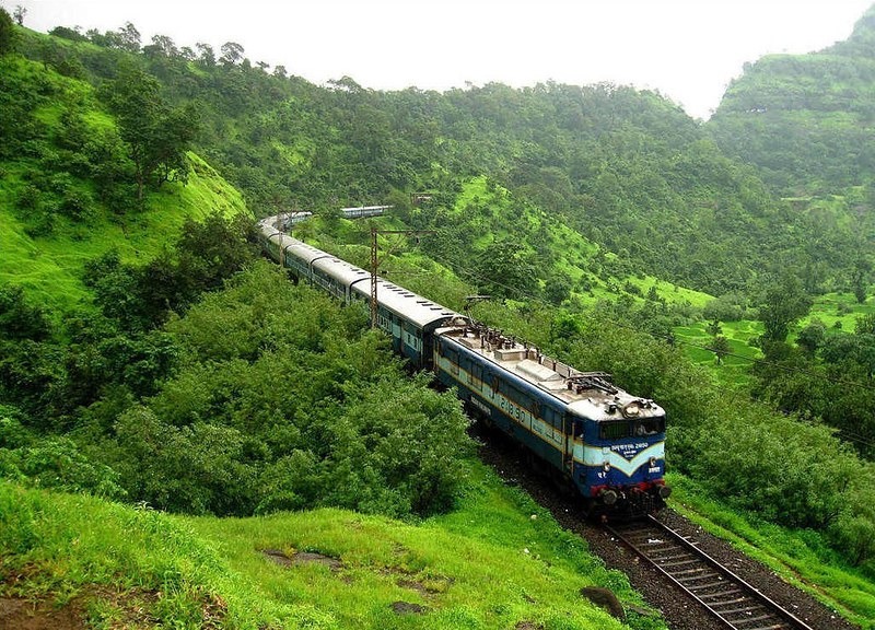 Konkan Railway Launches ‘KR Mirror’ App to Provide Passengers With A-to-Z Travel Information