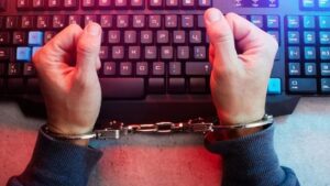 Fake Police Calls, Court Notices, and 70 Hours of Threats: Retired Doctor Dies After Falling Victim to ‘Digital Arrest’ Scam