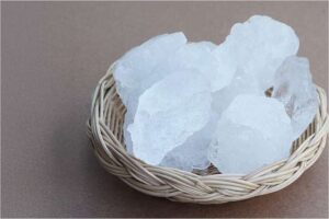 Face Tanned? Apply This 10 Alum Remedy at Night and Wake Up with a Natural Glow