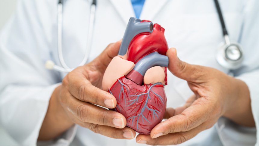 Heart Disease Symptoms: These 7 Warning Signs not to be Ignored; May Signal Heart Failure