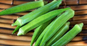 These Foods Should Never Be Eaten With Ladyfinger, Expert Warns