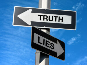Liar Liar! 5 Body Language Clues to Instantly Spot a Liar
