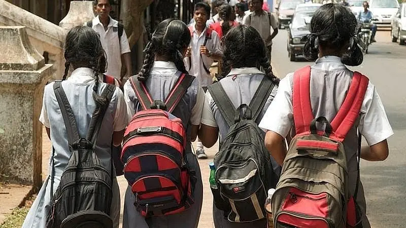 Civic Body Issues Notice to Maharashtra School Over Alleged Ban on Religious, Cultural Symbols