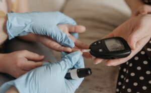 6 Simple Mistakes That Might Be Making Your Blood Sugar Reading Inaccurate