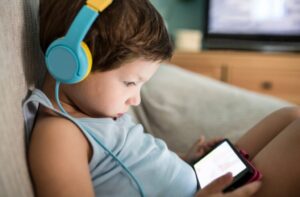 Excessive Screen Time Harms More Than Just the Eyes — Here’s How It Affects Kids’ Health
