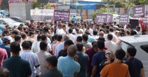 Pune: Hundreds Protest Against PMRDA and PMC Over Civic Neglect In Mahalunge