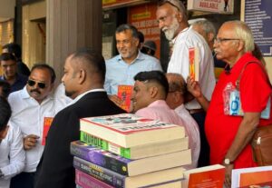 Books, Banter, and Bhagat: Pune's Iconic Solanki Booksellers Hosts A Chapter of Love And Legacy