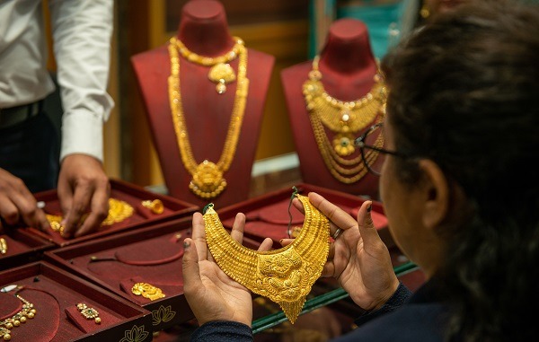 Dhanteras 2025: Before Buying Gold, Avoid These 5 Costly Mistakes That Could Make You ‘Bankrupt’