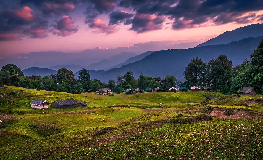 5 Enchanting Camping Destinations in North India for Stargazing Lovers