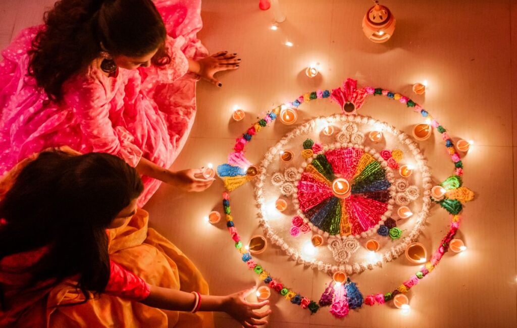 Diwali 2025 Festival Calendar: When Is Dhanteras, Choti Diwali, Lakshmi Puja, and Bhai Dooj? Know Full Dates and Puja Timings