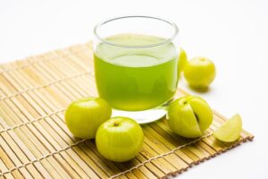 7 Remarkable Health Benefits of Drinking Amla Water Every Day