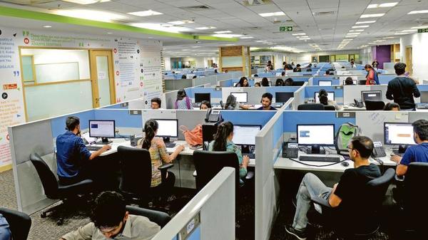 Top 5 Indian IT Firms See 79% Drop in H1 Hiring as TCS Reports Record Headcount Loss