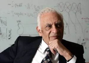 Amar Bose: The Maestro of Silence Who Engineered the World’s First Noise-Cancelling Headphones