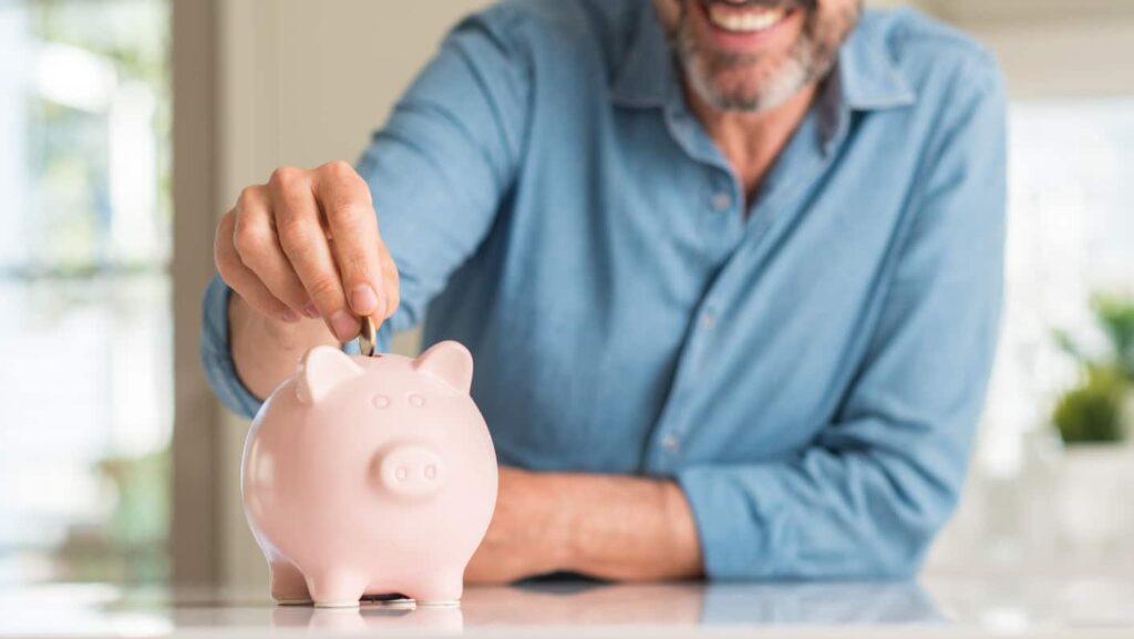 Transform Your Finances: 20 Simple Habits That Can Make a Huge Difference
