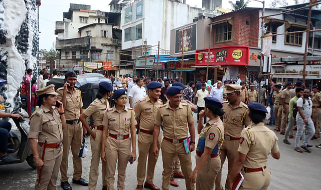 Severed Human Leg Found on Road in Indapur, Police Launch Probe