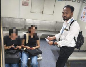 Mumbai: Alert Ticket Examiner identifies fake ticket in AC local
