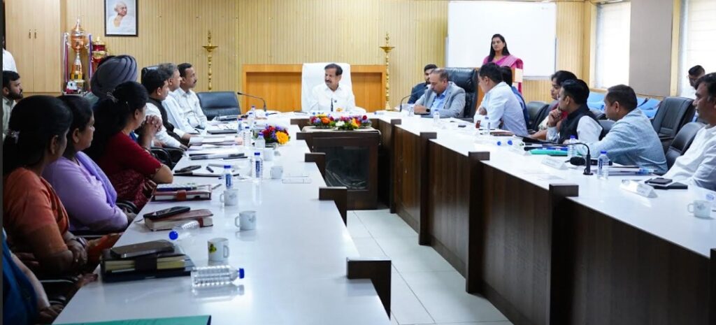 Pune: Centre Approves Leopard Sterilisation; Forest Minister Orders AI-Based Measures To Reduce Human–Leopard Conflict