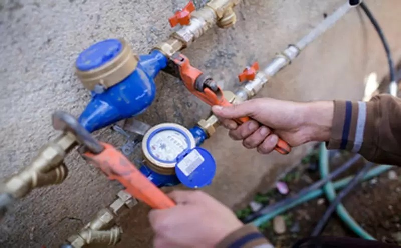 PCMC Intensifies Crackdown on Property Tax Defaulters, seals 35 properties and disconnects 105 water connections 