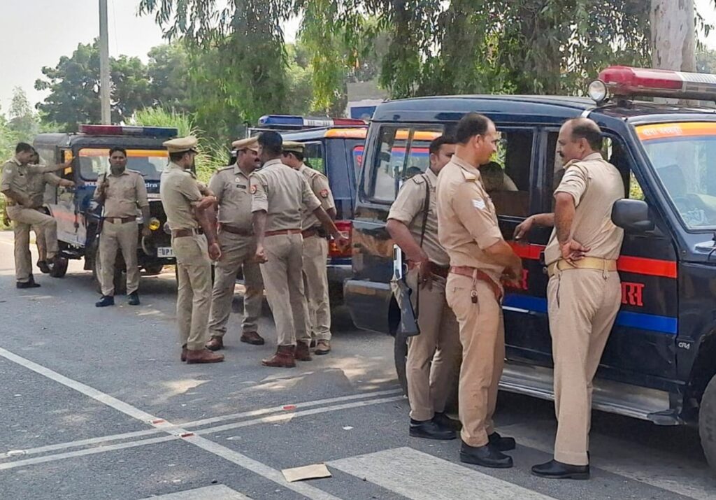 Eight Booked in Pune for Abduction and Assault; Six Serving Policemen Among Accused